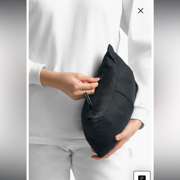 Nuptse® 1996 Packable Quilted 700 Fill Power Down Jacket - Picture 2 of 6